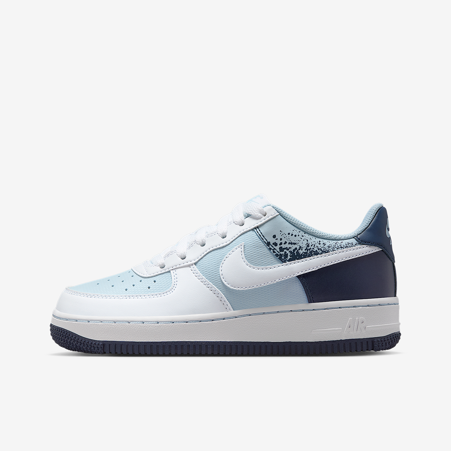 حذاء نايك اير فورس 1 جي إس الأ - مراجعة Nike Shoes Air Force 1 وسعره